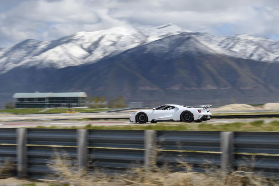  Ford GT 2017 года  (фото 26 из 65)